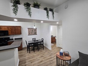 1385 W University Ave in Flagstaff, AZ - Building Photo - Building Photo
