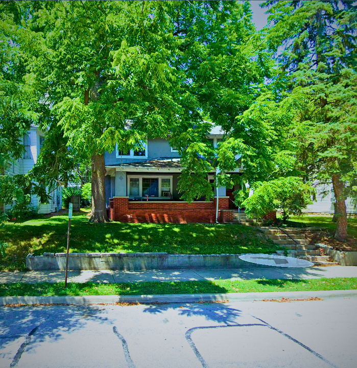 405 N Salisbury St in West Lafayette, IN - Foto de edificio