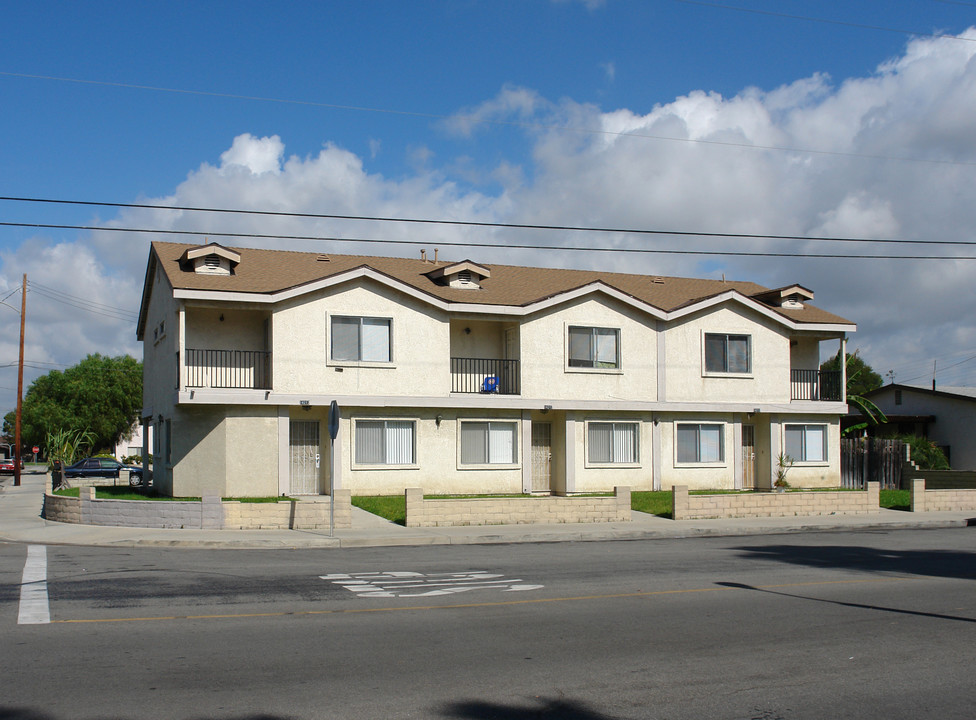 14212 Chestnut St in Westminster, CA - Building Photo