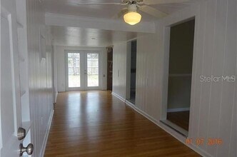 3213 W Hartnett Ave in Tampa, FL - Building Photo - Building Photo