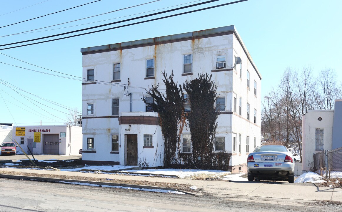 2804 North in Endicott, NY - Building Photo