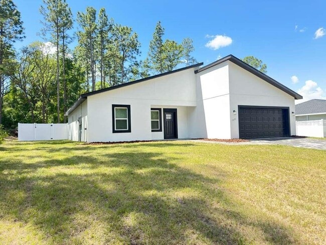 property at 8151 SW 135th Loop
