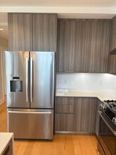 240 Salem St, Unit 3C in Medford, MA - Building Photo - Building Photo