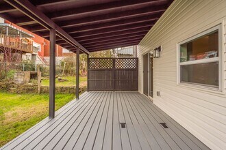 4219 Shields St in Pittsburgh, PA - Building Photo - Building Photo