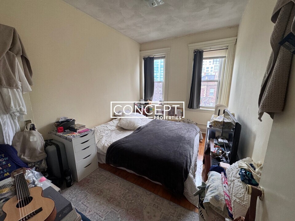 124 Peterborough St in Boston, MA - Building Photo