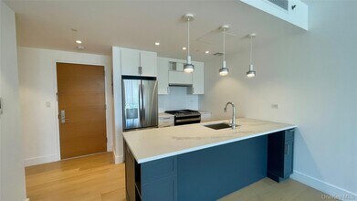 1-33 Beach 116th St in Queens, NY - Building Photo - Building Photo