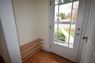 868 N Allen St in State College, PA - Building Photo - Building Photo