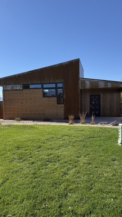 484 Red River Loop in Clifton, CO - Building Photo