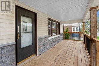 112 Oakland Ave in Welland, ON - Building Photo - Building Photo