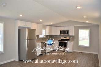 4937 Cedar St in Acworth, GA - Building Photo - Building Photo