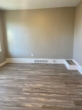 10 Lawson Ave in Pittsburgh, PA - Building Photo - Building Photo