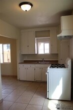 610 S Orange Ave in Yuma, AZ - Building Photo - Building Photo