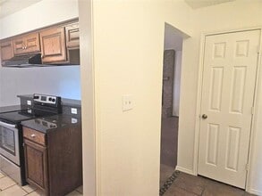 731 Bristol Dr in Mansfield, TX - Building Photo - Building Photo
