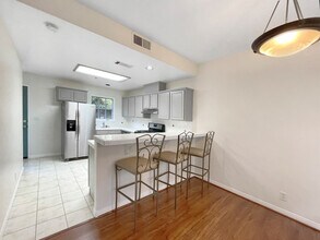 42 N Michigan Ave in Pasadena, CA - Building Photo - Building Photo