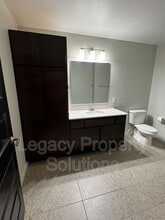 220 E Greenfield Ln in Bismarck, ND - Building Photo - Building Photo