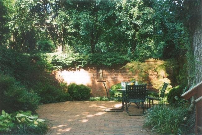 1310 33rd St NW in Washington, DC - Building Photo - Building Photo