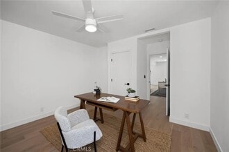 3518 S Burnside Ave in Los Angeles, CA - Building Photo - Building Photo