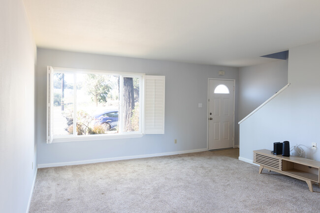 1113 Laurel Ln in San Luis Obispo, CA - Building Photo - Building Photo