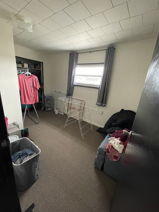 698 High St in California, PA - Building Photo - Building Photo