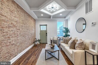 3405 Claremont St in Baltimore, MD - Building Photo - Building Photo