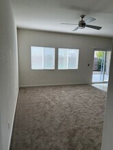4312 Ibiza Island Way in Sacramento, CA - Building Photo - Building Photo