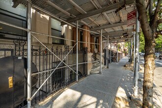 42-44 W 120th St in New York, NY - Building Photo - Building Photo