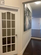 221 Etheridge Ave in Milton, ON - Building Photo - Building Photo