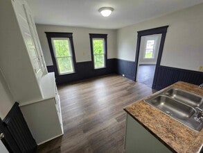 336 W 29th St, Unit 336 W. 29th #1 in Erie, PA - Foto de edificio - Building Photo