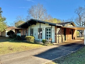 6204 Lycoming Rd in Montgomery, AL - Building Photo - Building Photo