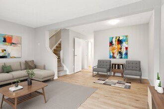 Hunter’s Point Townhomes in Ottawa, ON - Building Photo - Building Photo