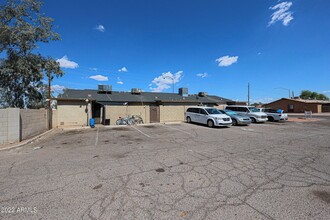 10 W Inglewood St in Mesa, AZ - Building Photo - Building Photo