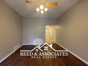 200 Garden View Dr in Oakland, TN - Building Photo - Building Photo