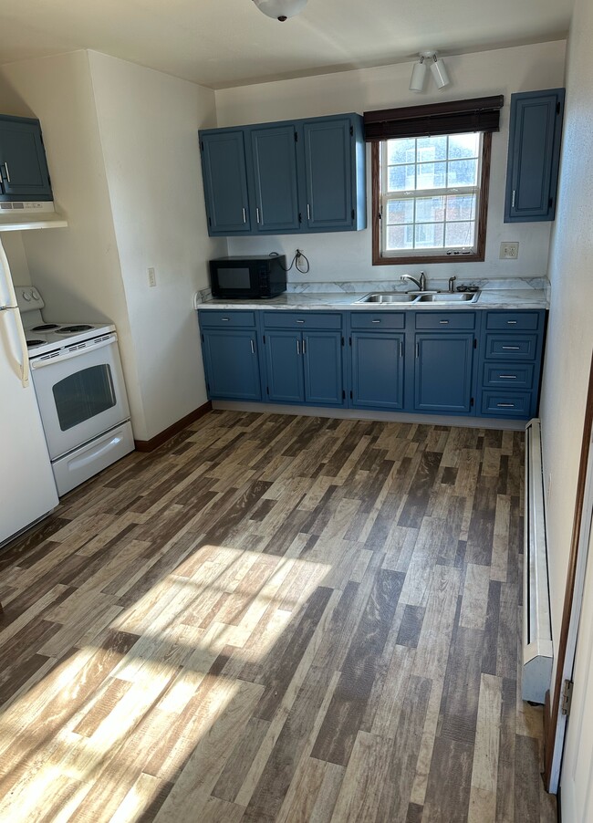 property at 500 18th Ave SE