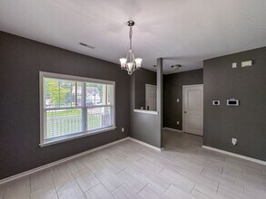 63 Slate Dr in Spring Lake, NC - Building Photo - Building Photo