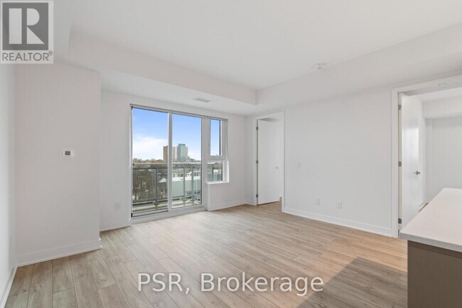 299 Campbell Ave in Toronto, ON - Building Photo - Building Photo