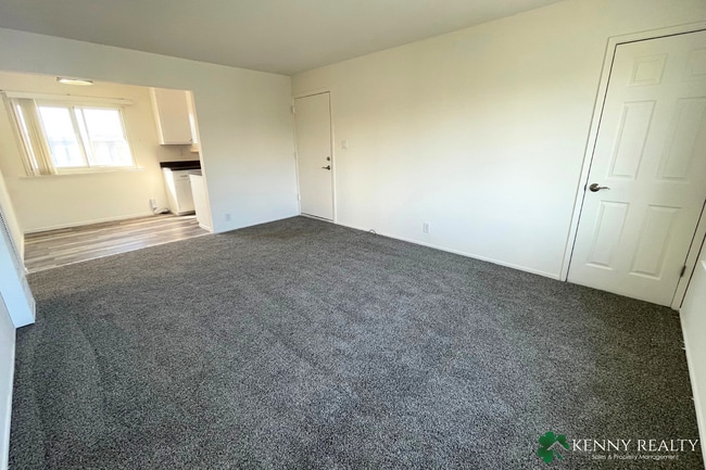 716 Hensley Ave in San Bruno, CA - Building Photo - Building Photo