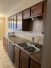 12704 Copper Ave NE in Albuquerque, NM - Building Photo - Building Photo