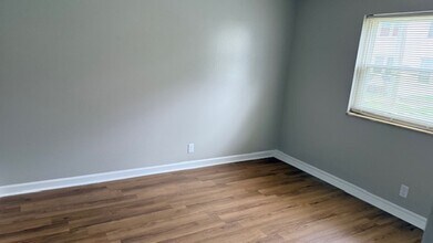 764 Lawrence Ave in Maryville, TN - Building Photo - Building Photo