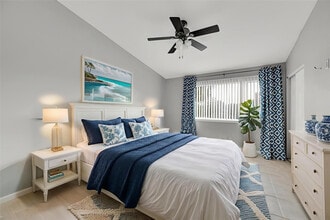 5400 Jubilee Way in Margate, FL - Building Photo - Building Photo