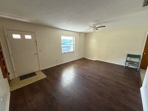 2369 S Tennyson Pt in Homosassa, FL - Building Photo - Building Photo