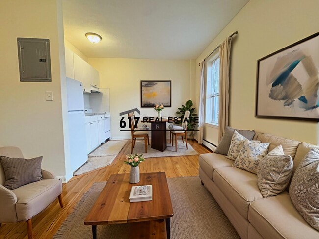 172 N Beacon St in Boston, MA - Building Photo - Building Photo