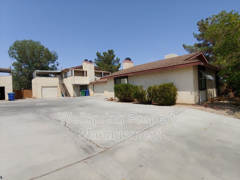 936 W Graaf Ave in Ridgecrest, CA - Building Photo