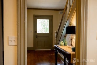 327 US-202 in Bedminster, NJ - Building Photo - Building Photo