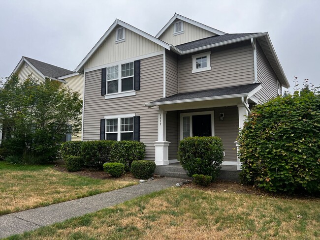 1817 Johnson Ave in Dupont, WA - Building Photo - Building Photo