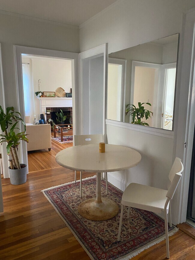 8 Chauncy St in Cambridge, MA - Building Photo - Building Photo