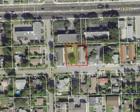 433-465 NW 43rd Ct in Oakland Park, FL - Building Photo - Building Photo