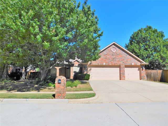 1828 Andover Ln in Corinth, TX - Building Photo