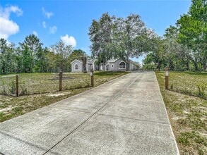 8303 NIGHTWALKER Rd in Weeki Wachee, FL - Building Photo - Building Photo