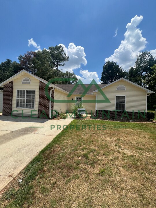 4 Cypress Cove Ct in Greenville, SC - Building Photo