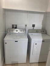 4519 NW 163rd St-Unit -2 in Opa Locka, FL - Building Photo - Building Photo